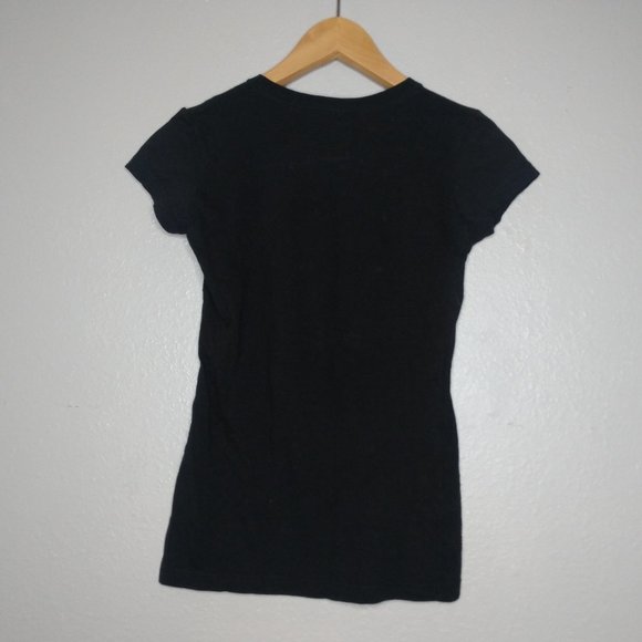 Black Butler Womens Small Black Anime Couple Short Sleeve Graphic Shirt Manga - Picture 4 of 5